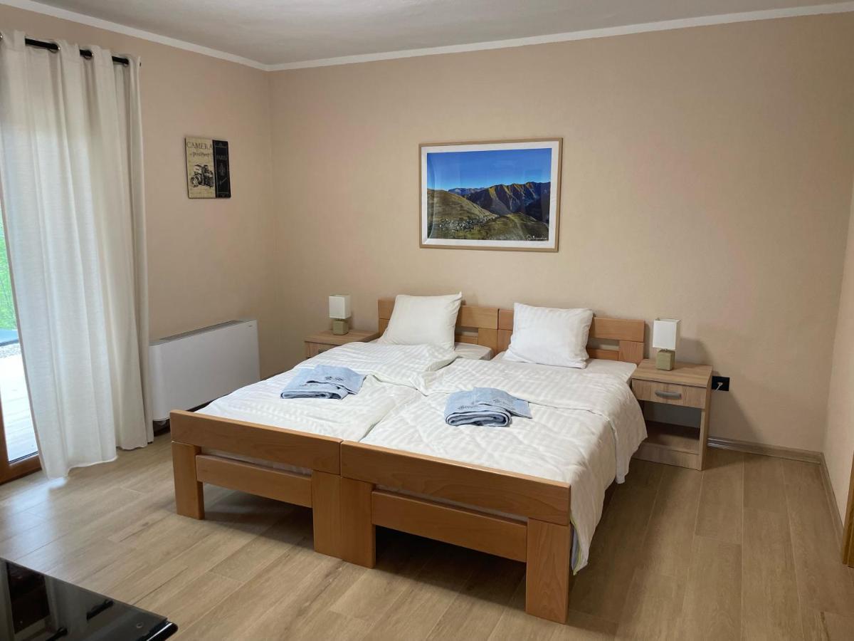 Josanica Bed&Breakfast Конич Екстериор снимка