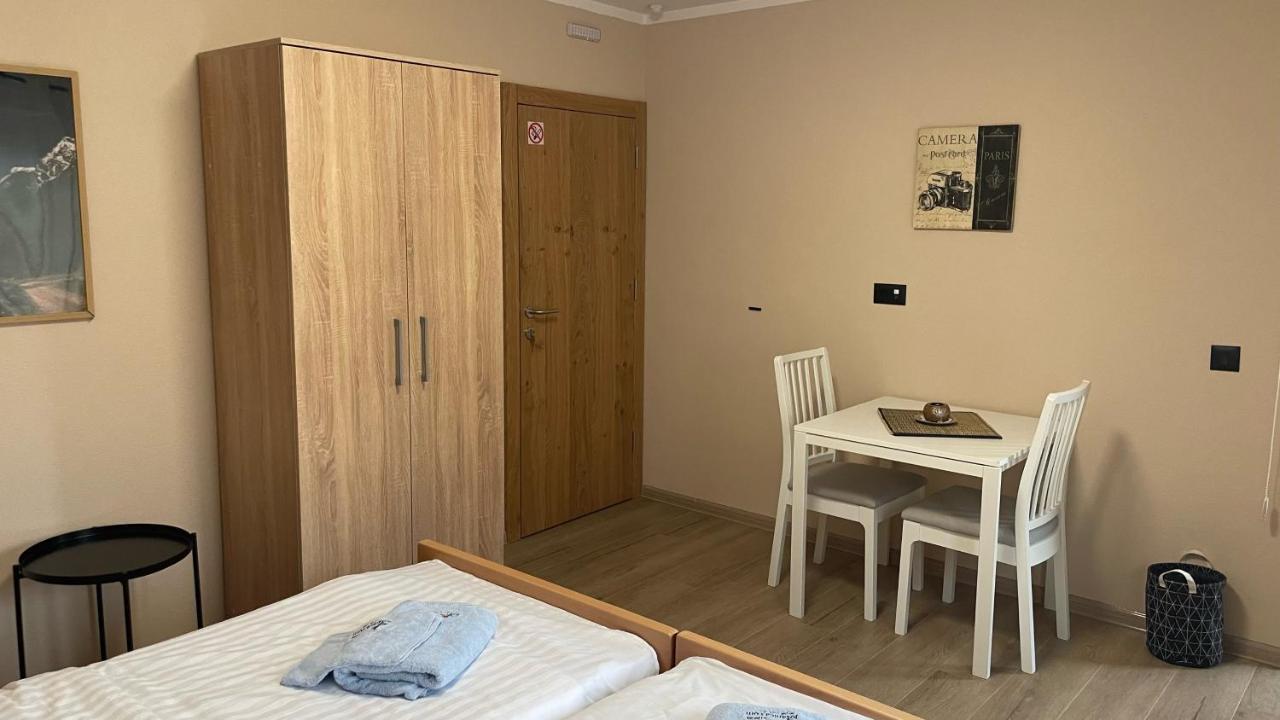 Josanica Bed&Breakfast Конич Екстериор снимка