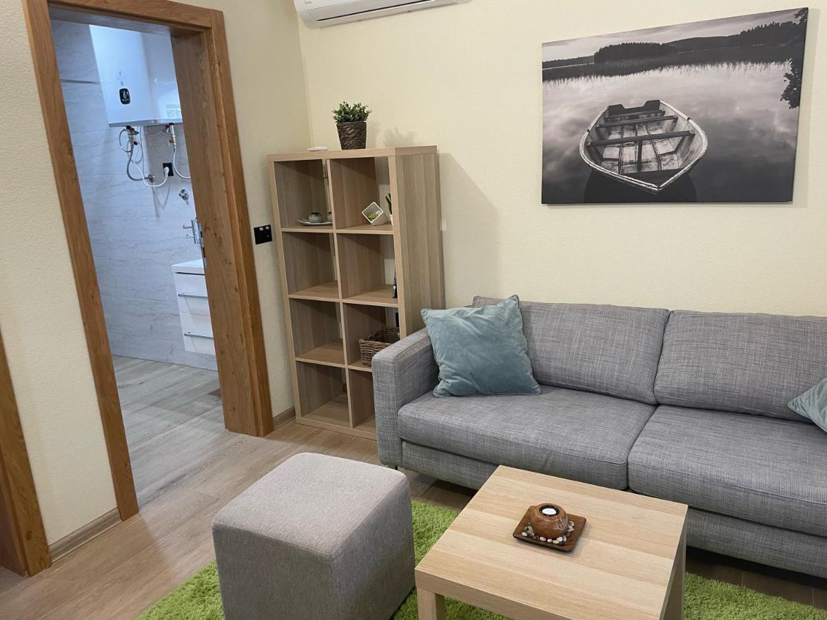 Josanica Bed&Breakfast Конич Екстериор снимка